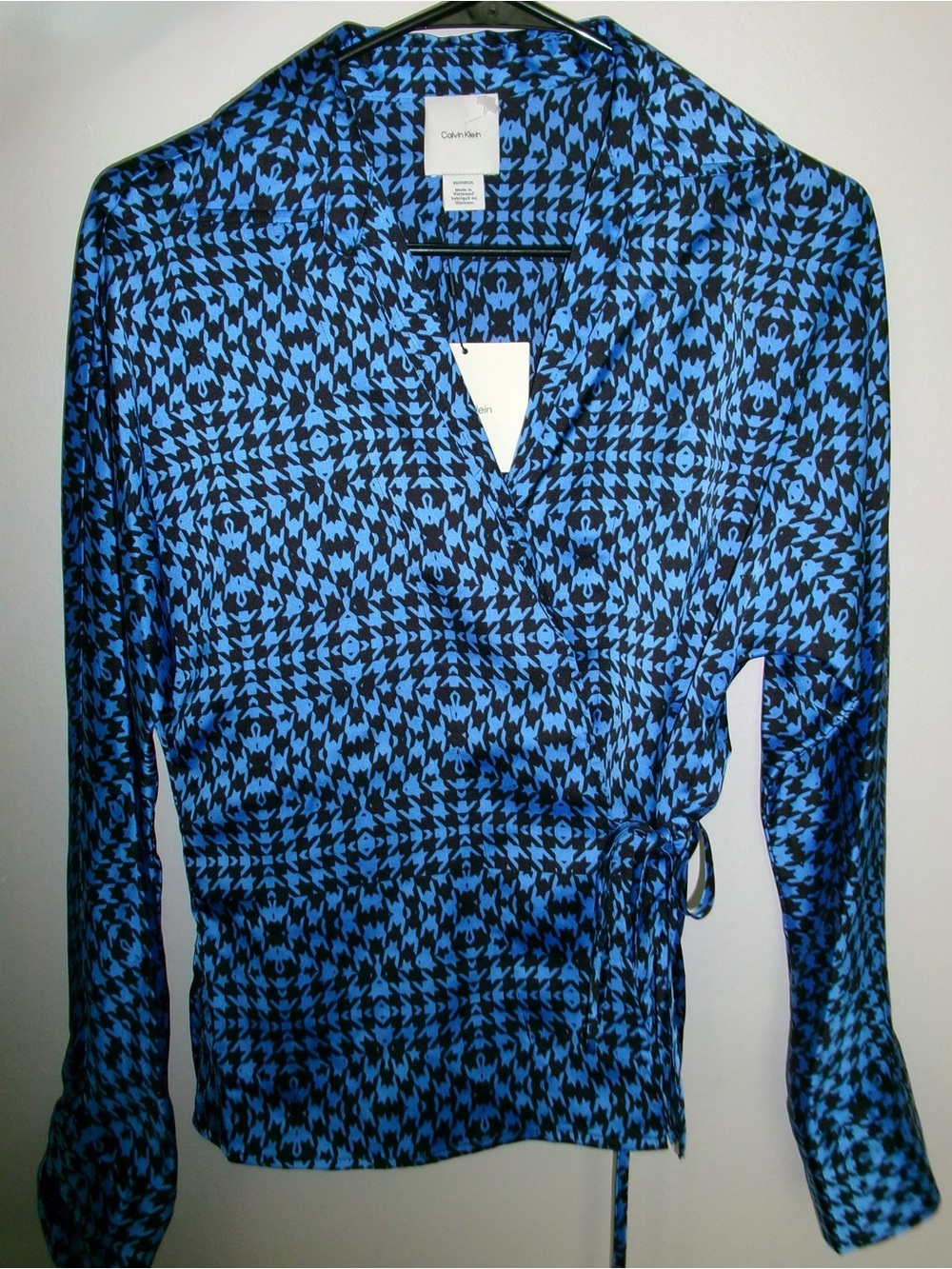 Calvin Klein Blue Patterned Wrap Blouse Size XS - New